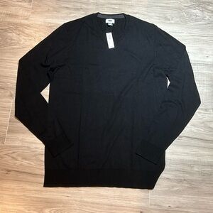 Old Navy mens v-neck sweater size large/tall